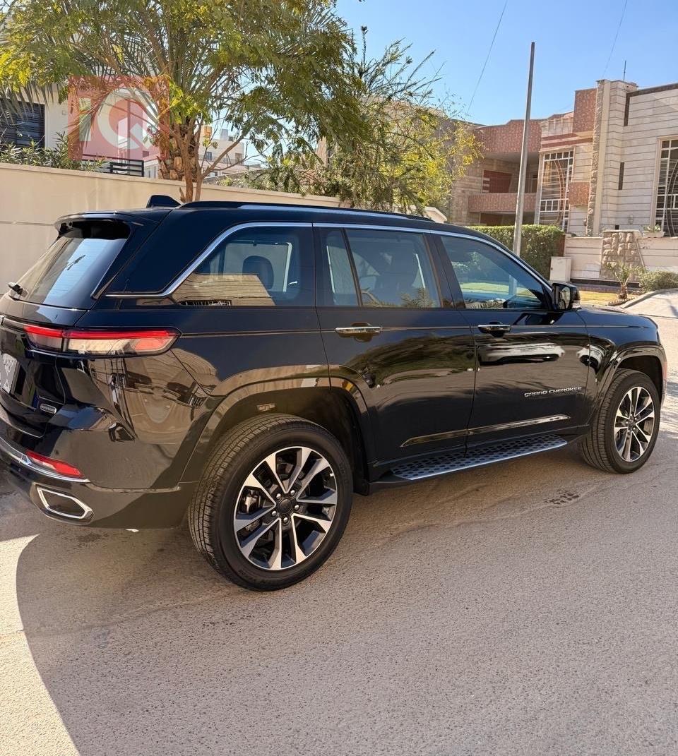 جيب جراند شيروكي